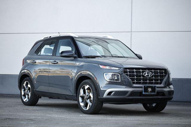 used 2024 Hyundai Venue car, priced at $19,412