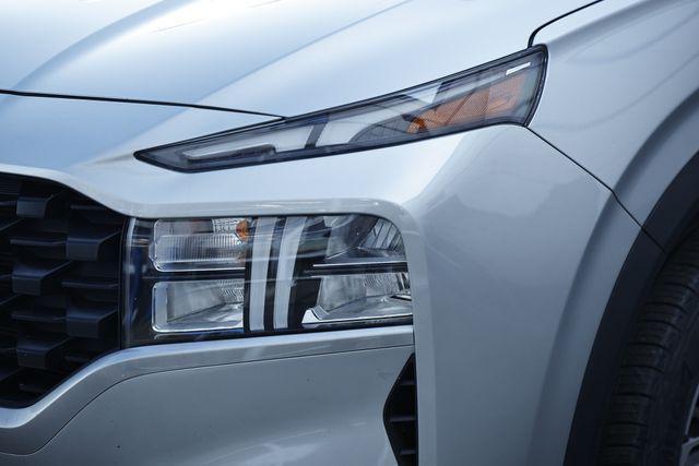 used 2023 Hyundai Santa Fe car, priced at $22,179