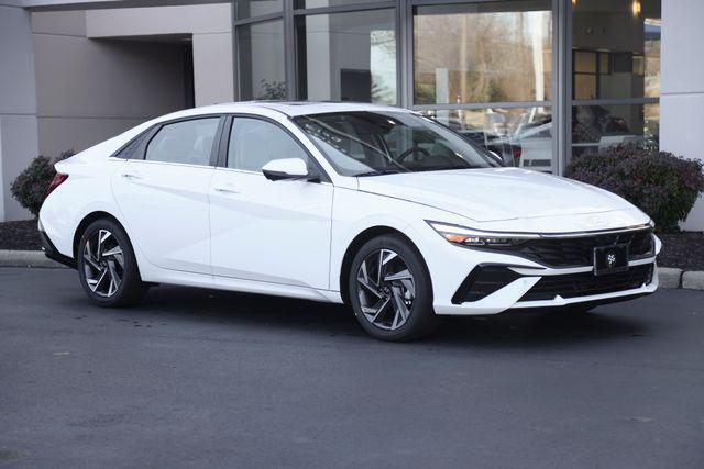 new 2025 Hyundai Elantra car, priced at $29,130