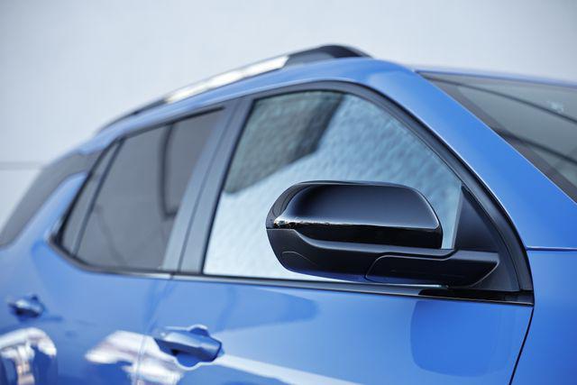 used 2025 Chevrolet Equinox car, priced at $29,135