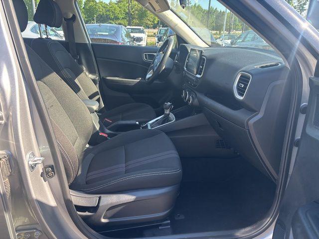 used 2025 Hyundai Venue car, priced at $21,363