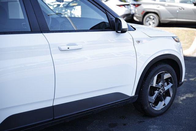 used 2025 Hyundai Venue car, priced at $21,983
