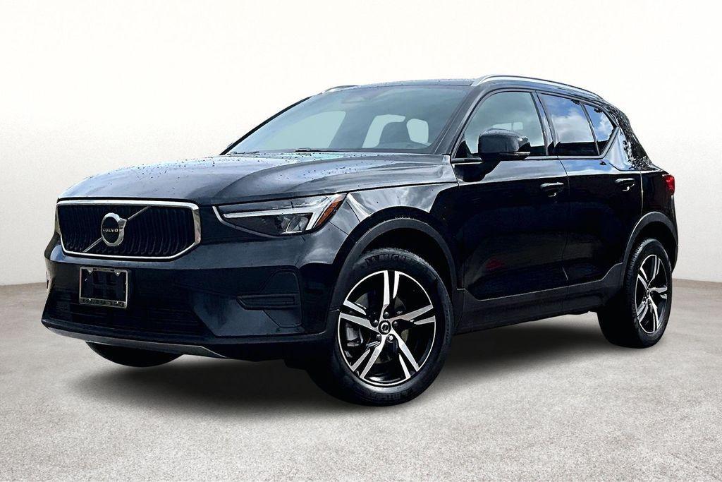 used 2023 Volvo XC40 car, priced at $28,287