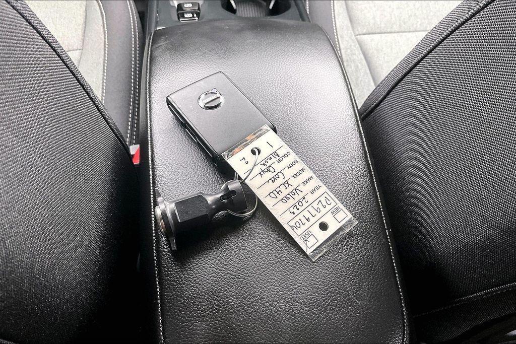 used 2023 Volvo XC40 car, priced at $28,287