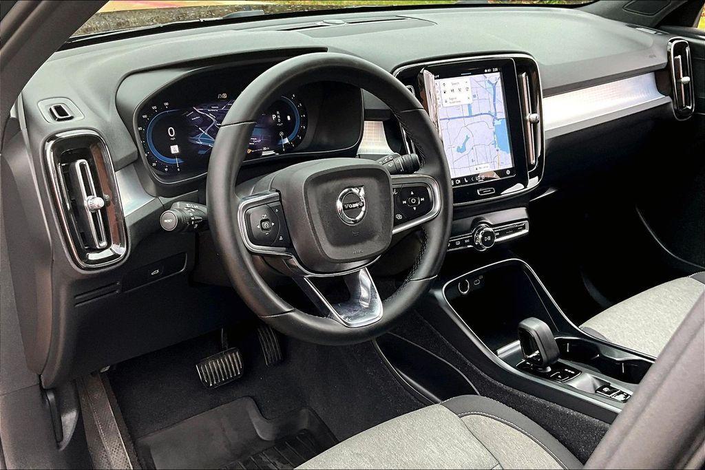 used 2023 Volvo XC40 car, priced at $28,287