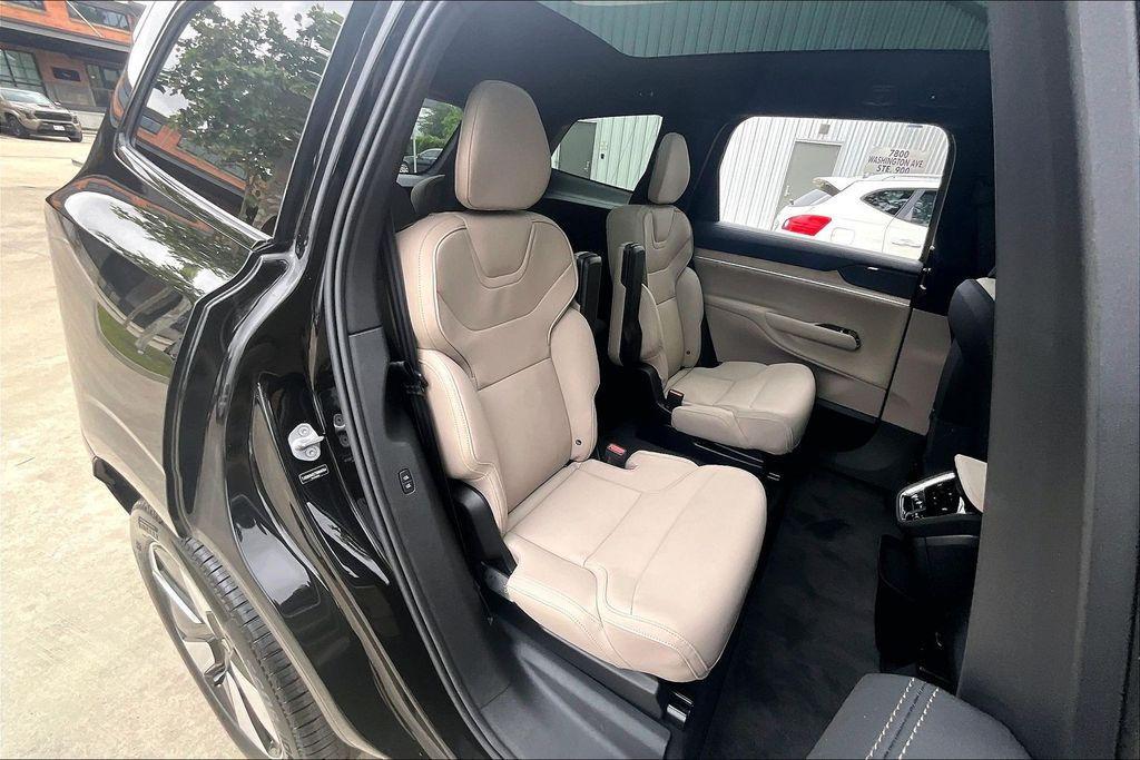 new 2026 Volvo EX90 car, priced at $82,740