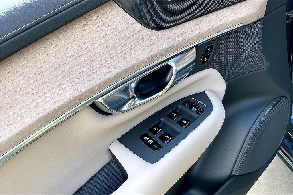 new 2026 Volvo XC90 car, priced at $72,745
