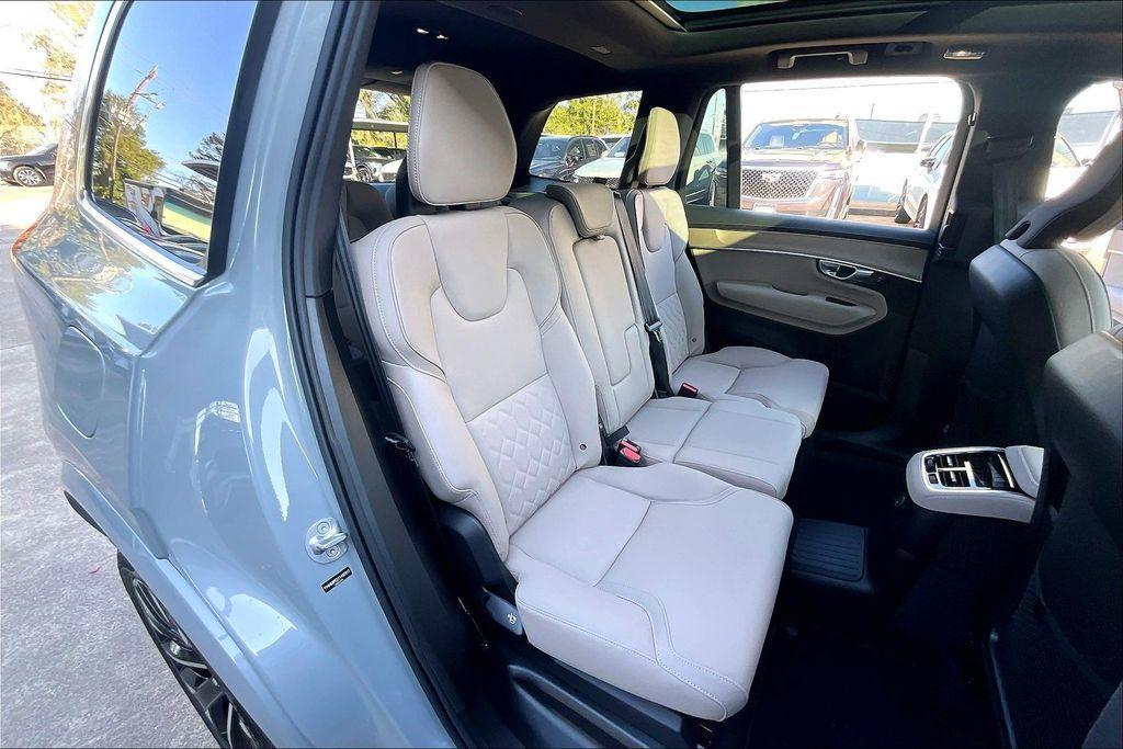 new 2026 Volvo XC90 Plug-In Hybrid car, priced at $76,945