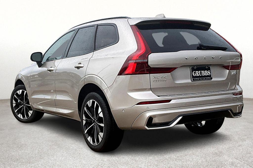 new 2026 Volvo XC60 car, priced at $54,485