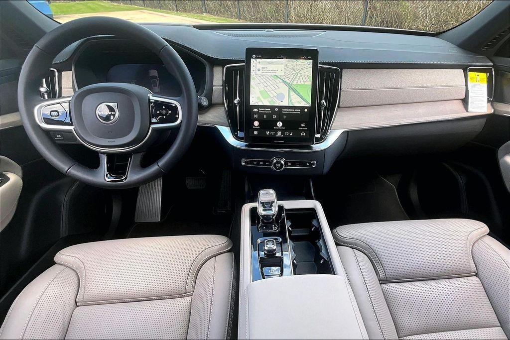 new 2026 Volvo XC90 car, priced at $72,270