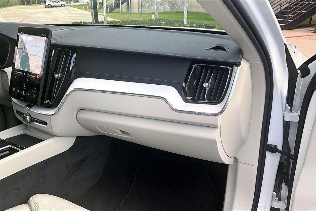 new 2026 Volvo XC60 car, priced at $60,435