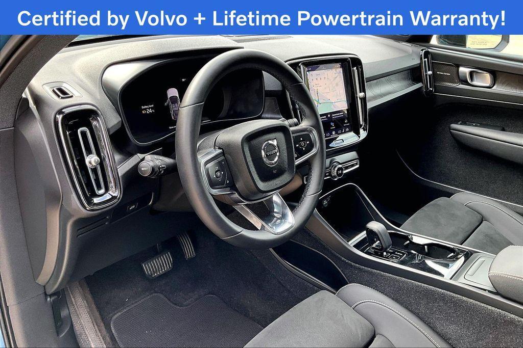 used 2023 Volvo C40 Recharge Pure Electric car, priced at $26,900