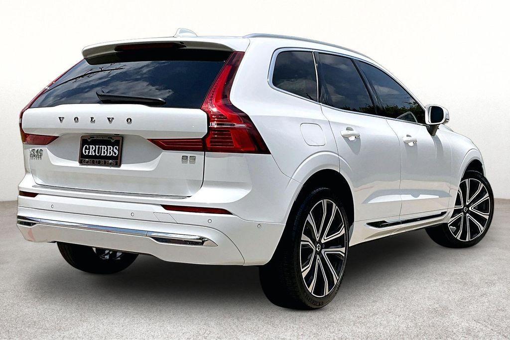 used 2023 Volvo XC60 car, priced at $32,690