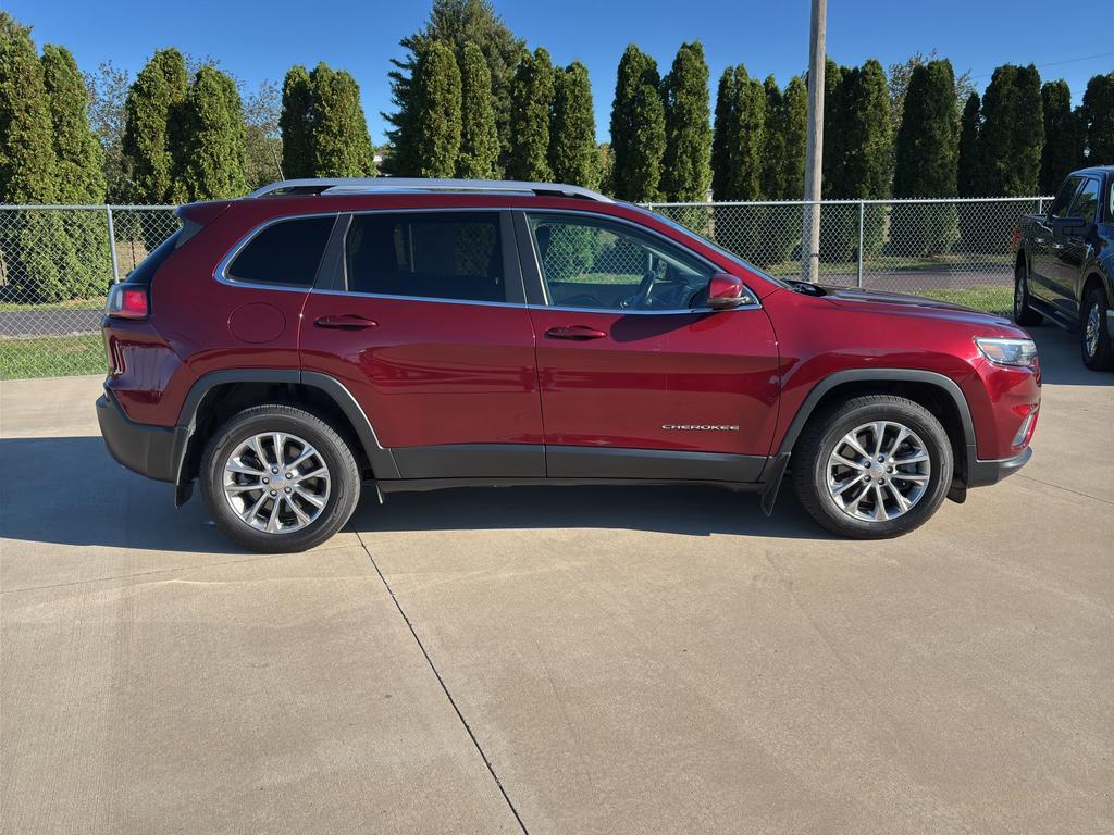 used 2019 Jeep Cherokee car, priced at $13,592