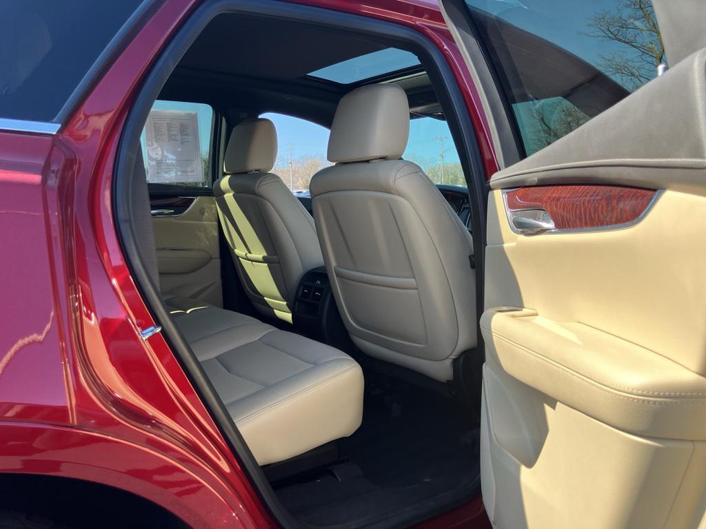 used 2019 Cadillac XT5 car, priced at $16,995