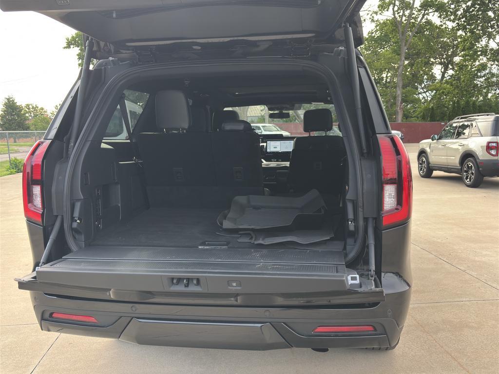 used 2025 Ford Expedition Max car, priced at $75,995