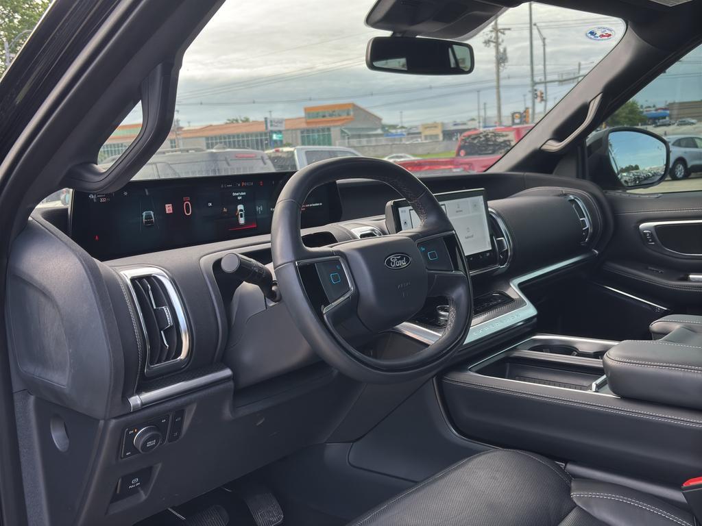 used 2025 Ford Expedition Max car, priced at $75,995