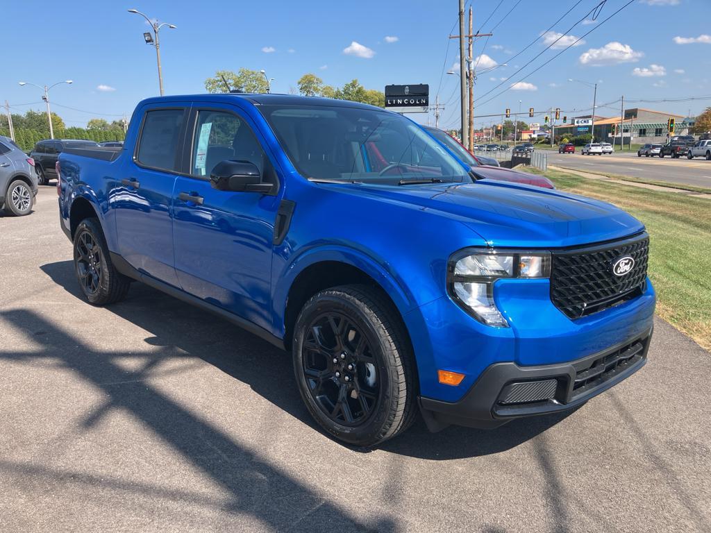 new 2025 Ford Maverick car, priced at $37,020