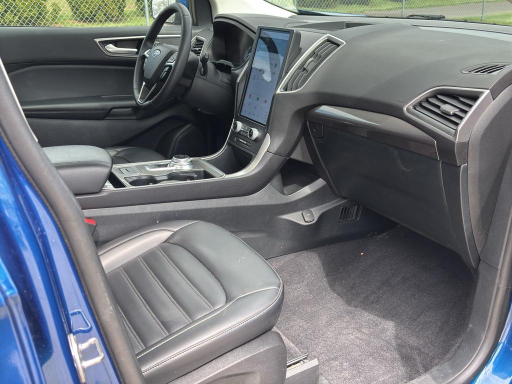 used 2024 Ford Edge car, priced at $27,993