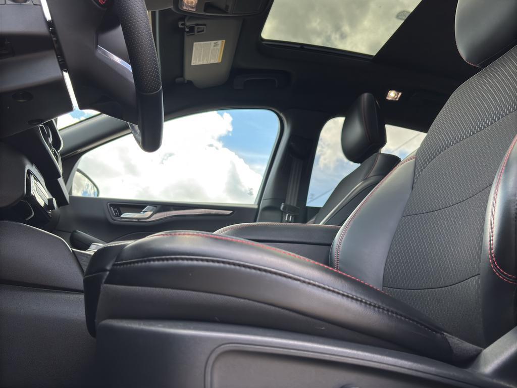 used 2024 Ford Escape car, priced at $27,995