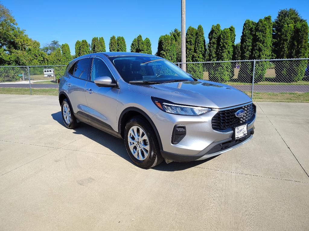 used 2023 Ford Escape car, priced at $25,991