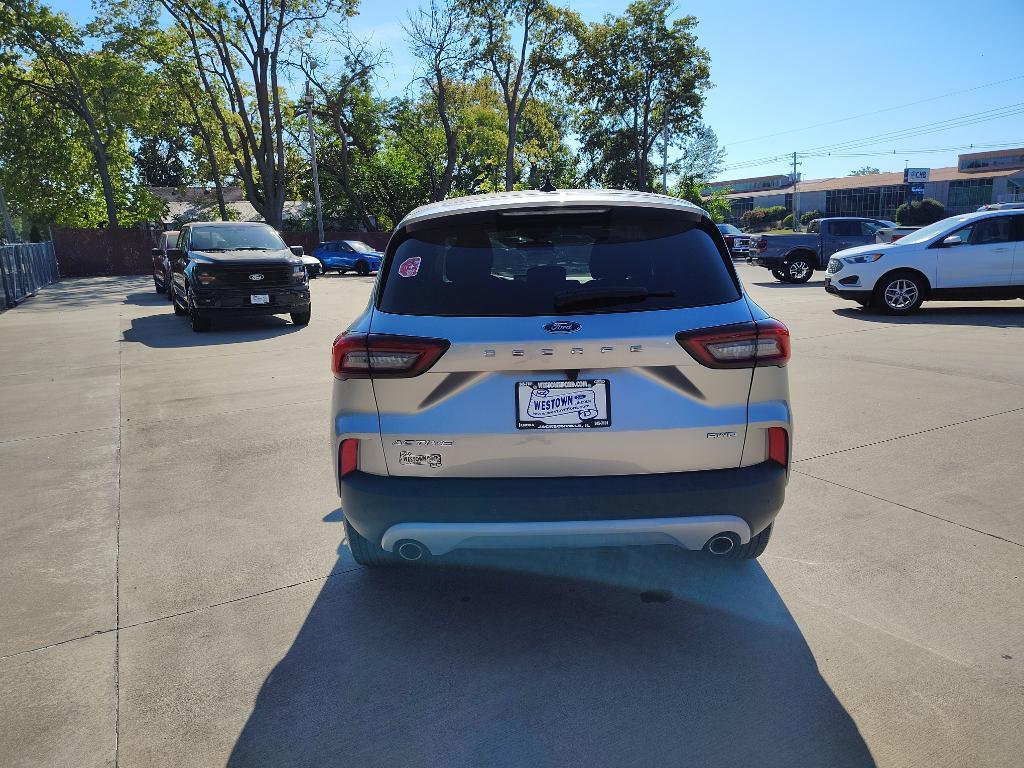 used 2023 Ford Escape car, priced at $25,991