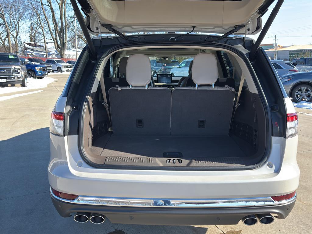 used 2023 Lincoln Aviator car, priced at $49,991