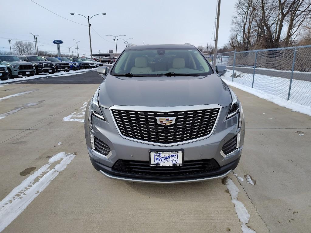 used 2020 Cadillac XT5 car, priced at $19,372