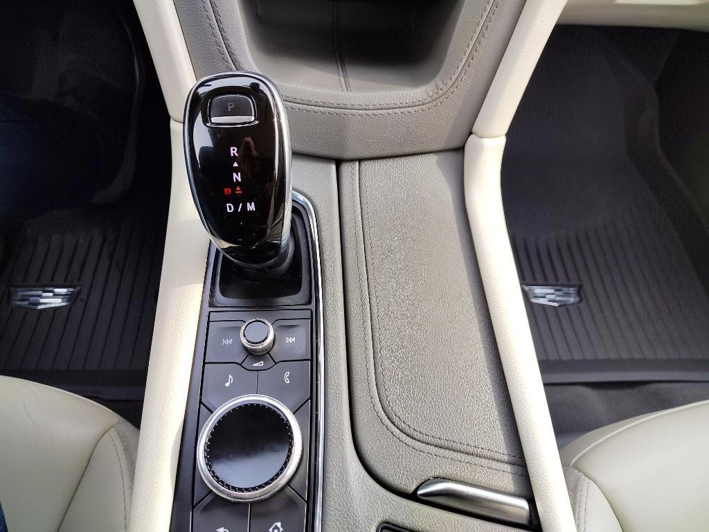 used 2020 Cadillac XT5 car, priced at $19,372