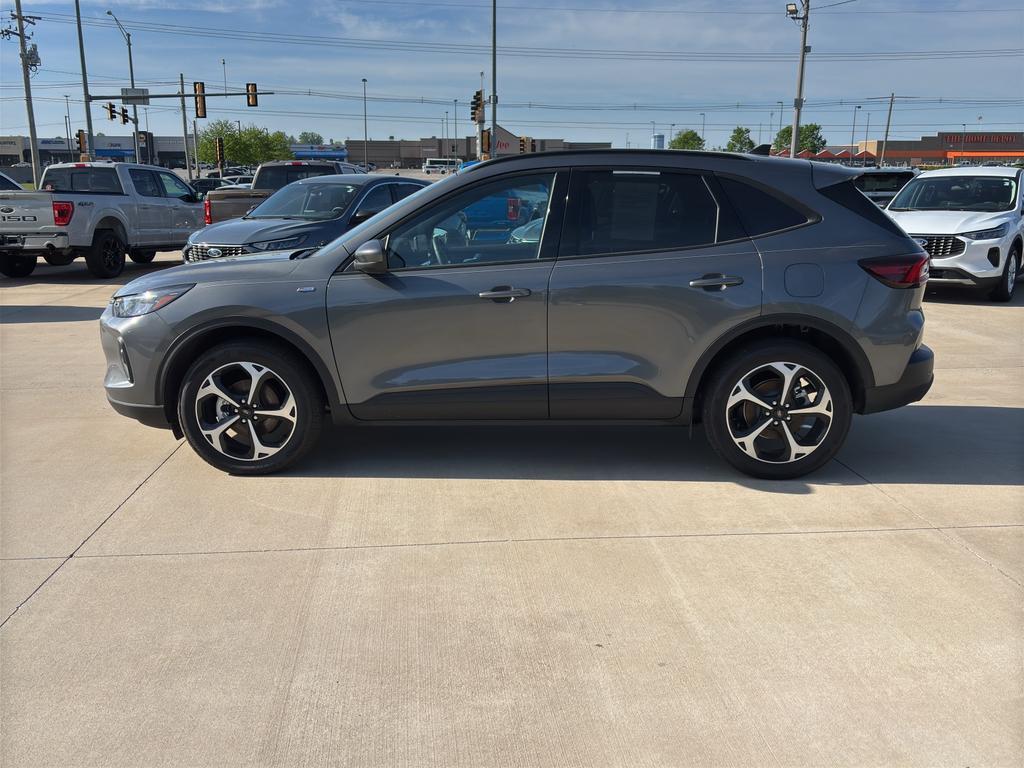 used 2025 Ford Escape car, priced at $30,994