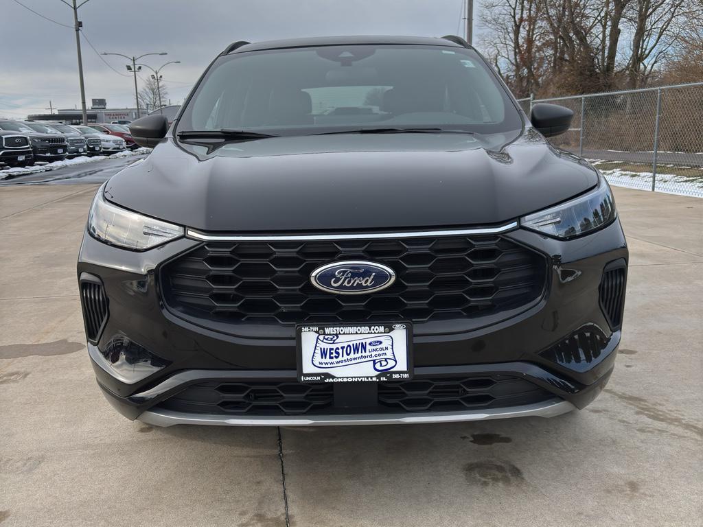 used 2023 Ford Escape car, priced at $24,992