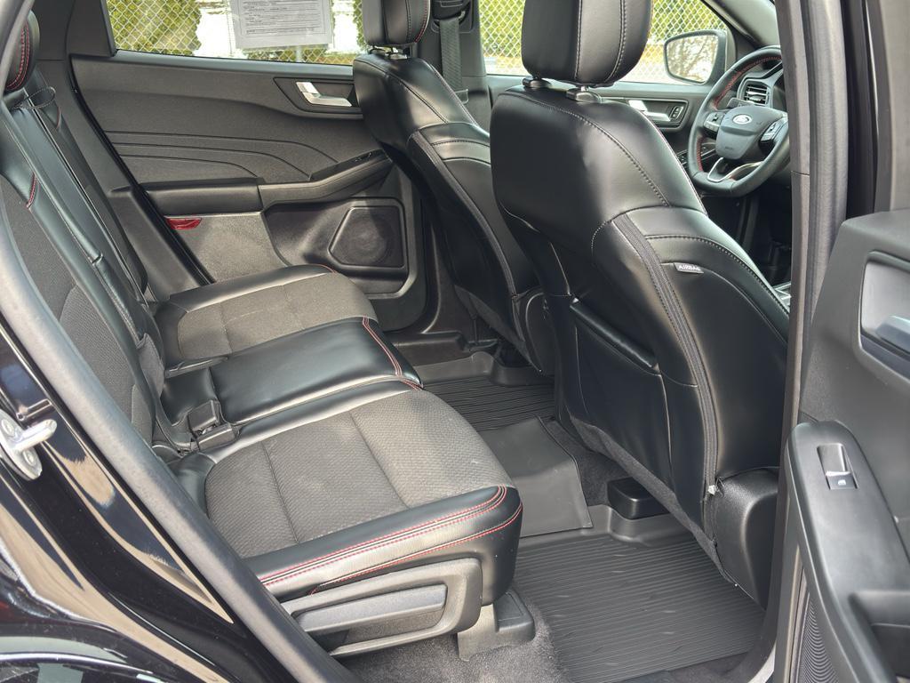 used 2023 Ford Escape car, priced at $24,992