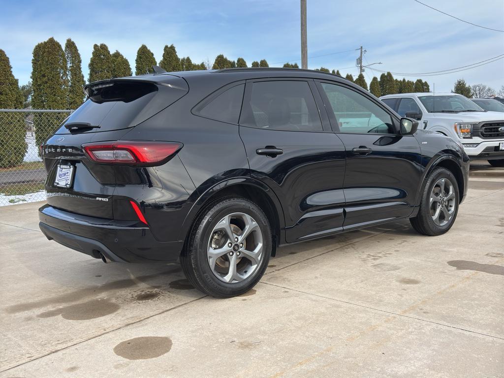 used 2023 Ford Escape car, priced at $24,992