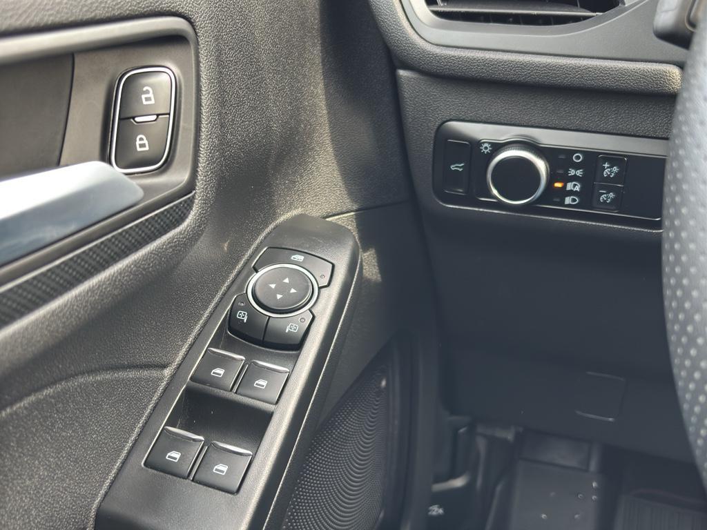 used 2023 Ford Escape car, priced at $24,992