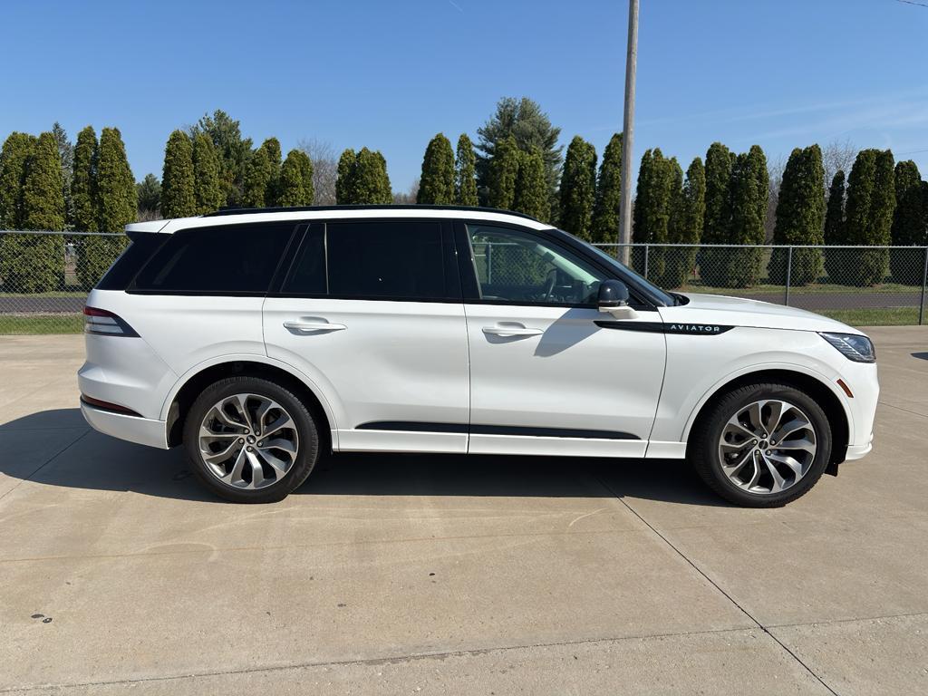 used 2025 Lincoln Aviator car, priced at $57,993