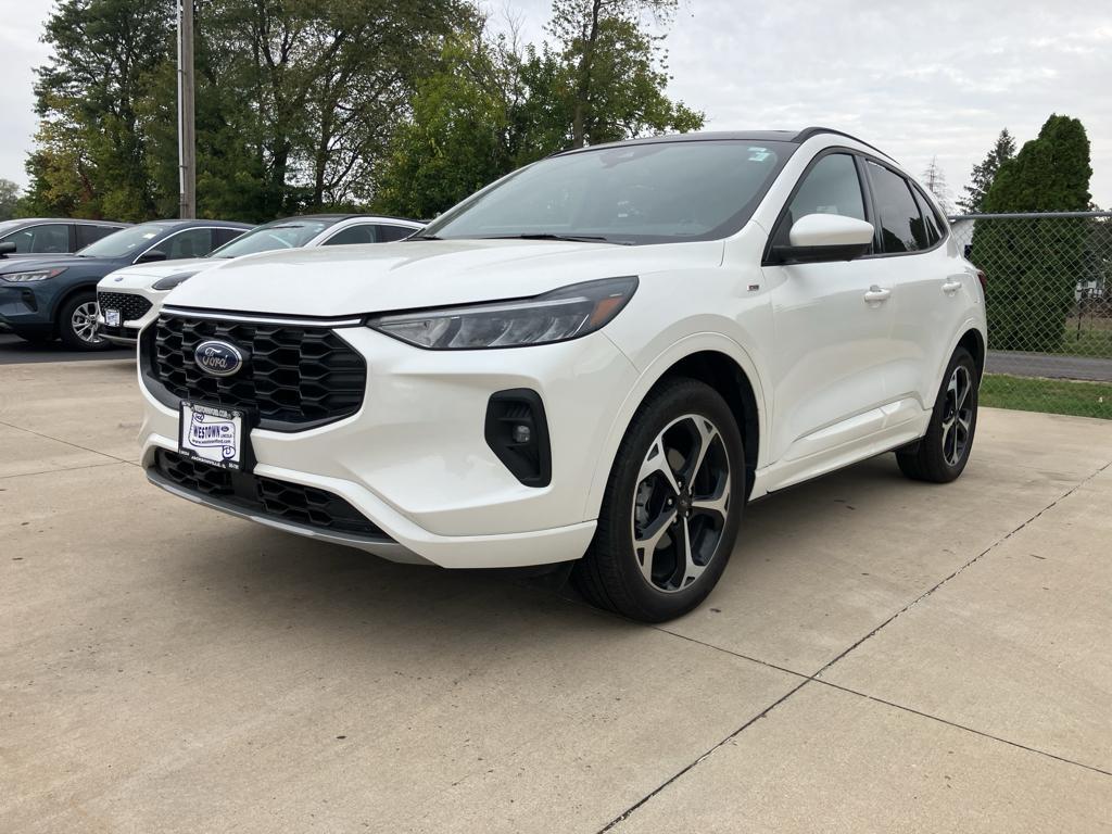 used 2024 Ford Escape car, priced at $29,651