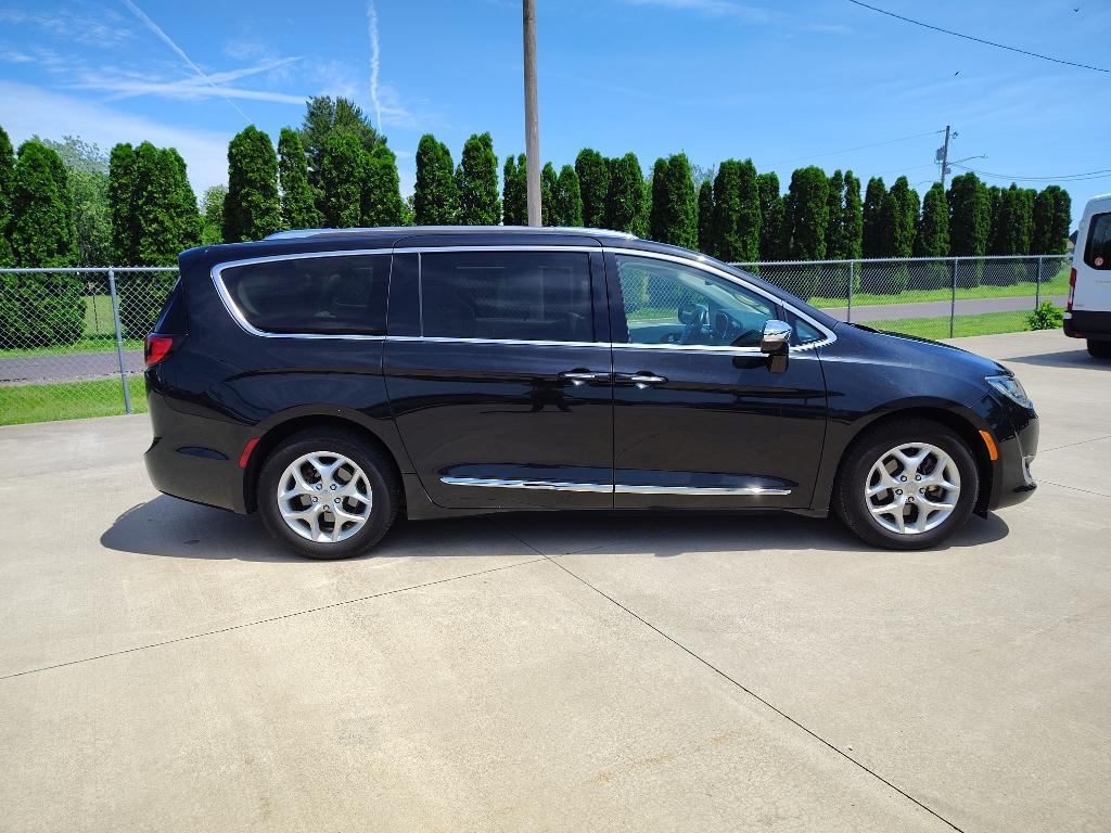 used 2020 Chrysler Pacifica car, priced at $19,995