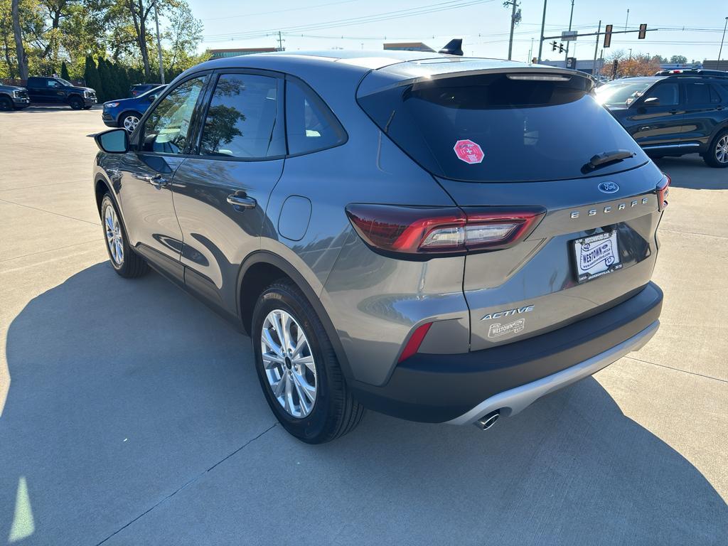 new 2026 Ford Escape car, priced at $33,185