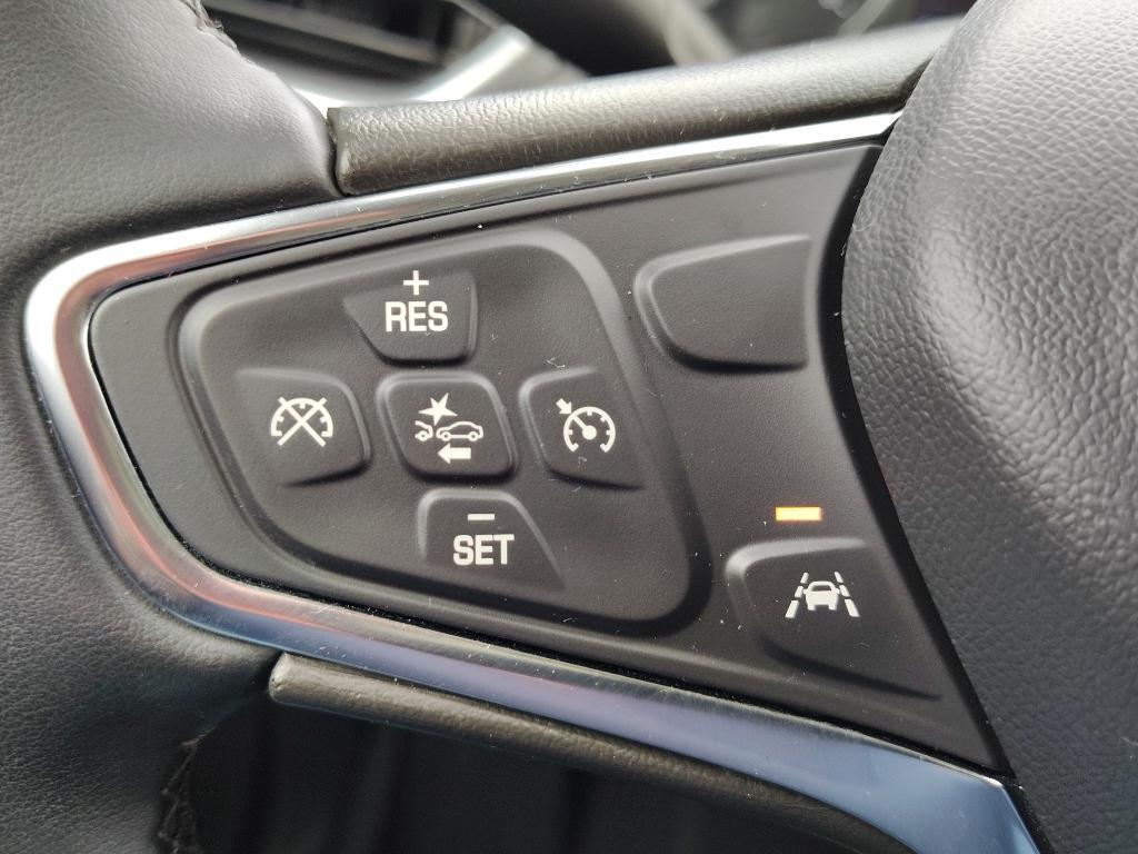 used 2024 Chevrolet Equinox car, priced at $25,993