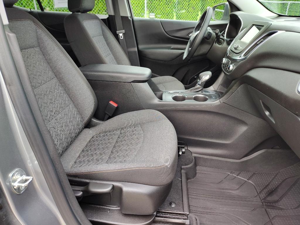 used 2024 Chevrolet Equinox car, priced at $25,993