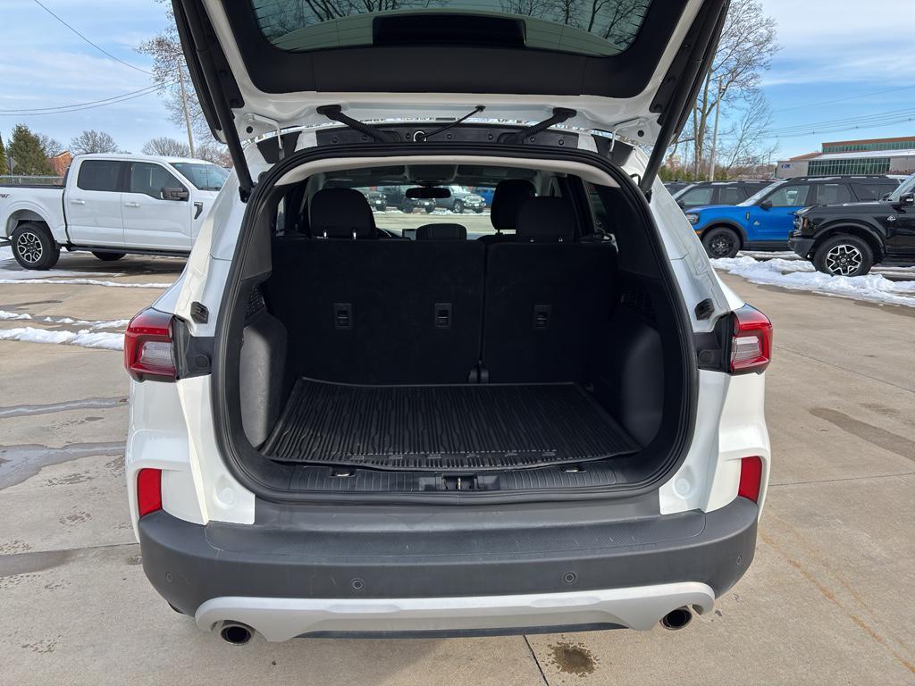 used 2023 Ford Escape car, priced at $25,991