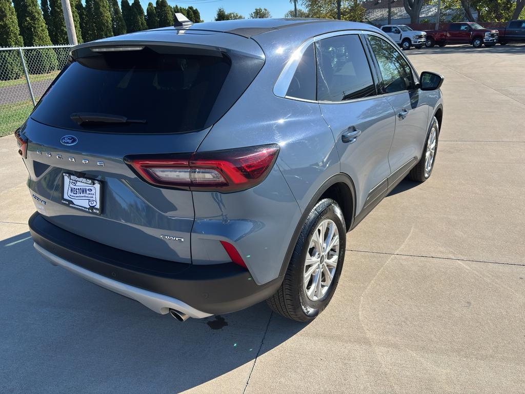 used 2023 Ford Escape car, priced at $25,991