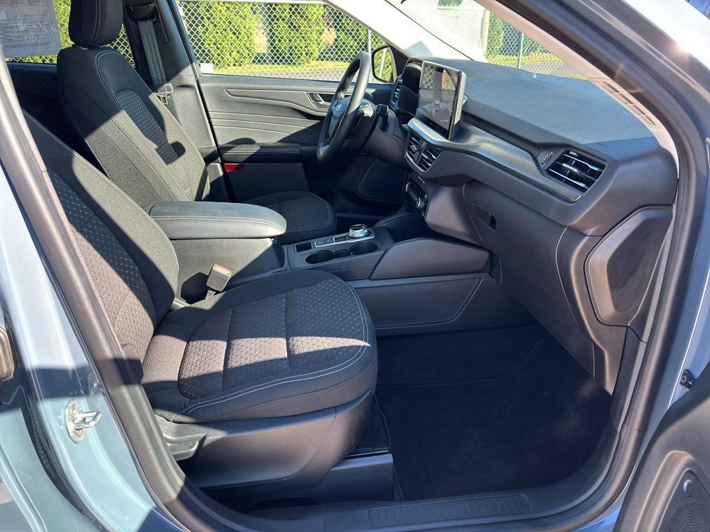 used 2023 Ford Escape car, priced at $25,991