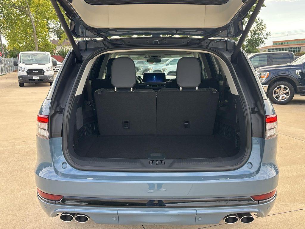 new 2026 Lincoln Aviator car, priced at $82,442