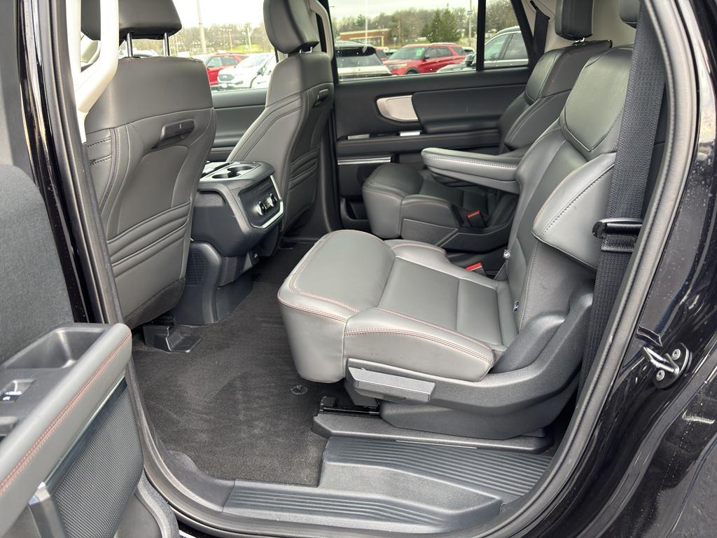 used 2025 Ford Expedition Max car, priced at $67,993