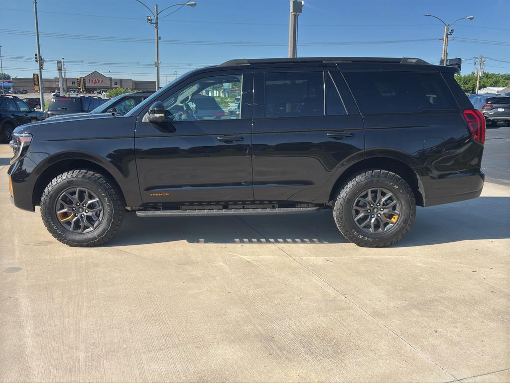 new 2026 Ford Expedition car, priced at $78,227