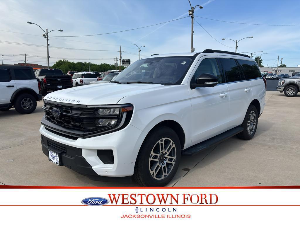 used 2025 Ford Expedition car, priced at $59,995