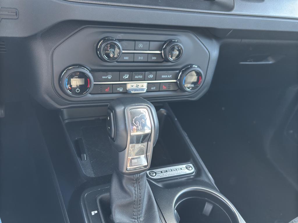 used 2025 Ford Bronco car, priced at $41,993