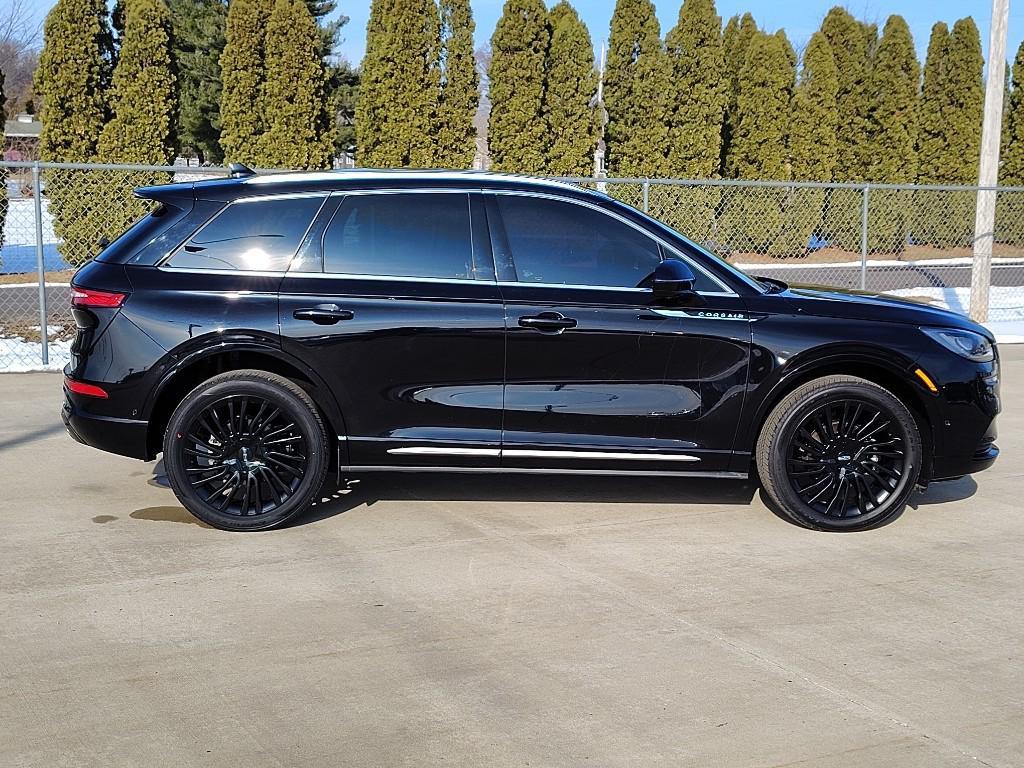 used 2022 Lincoln Corsair car, priced at $25,991