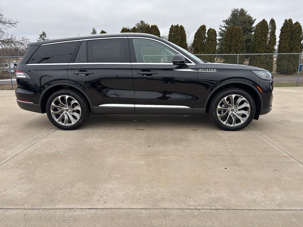 new 2026 Lincoln Aviator car, priced at $68,335